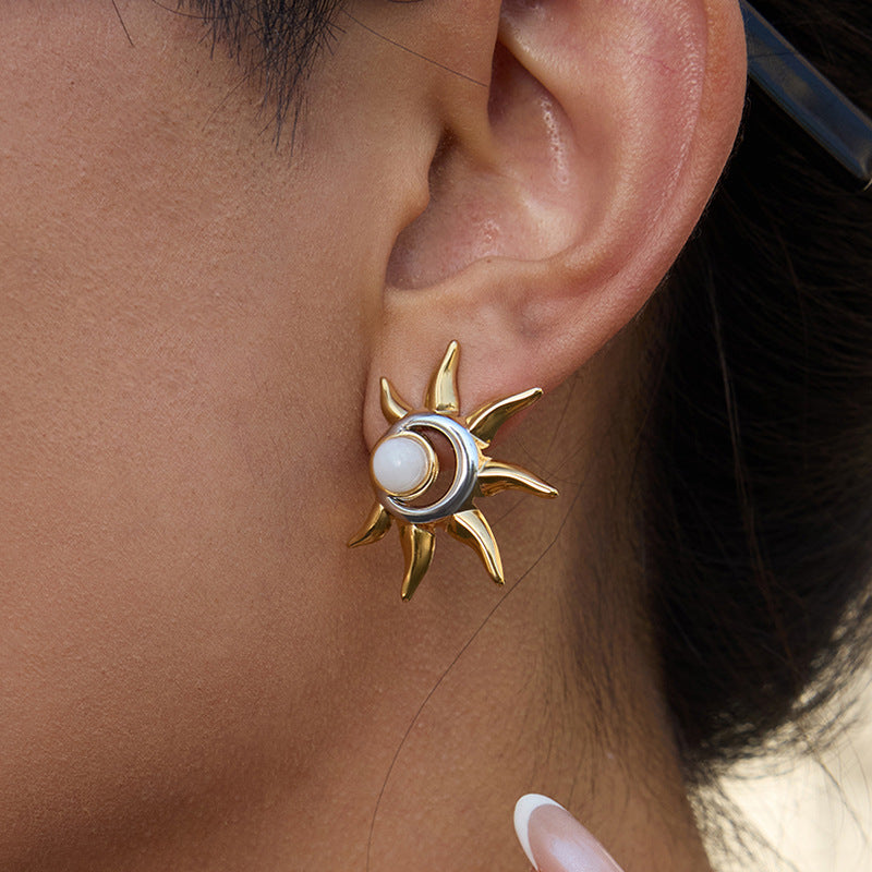 Amanda Sunburst Stud Earrings [DT7G5I06]