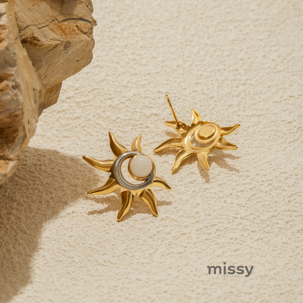 Amanda Sunburst Stud Earrings [Y4MF41PP]