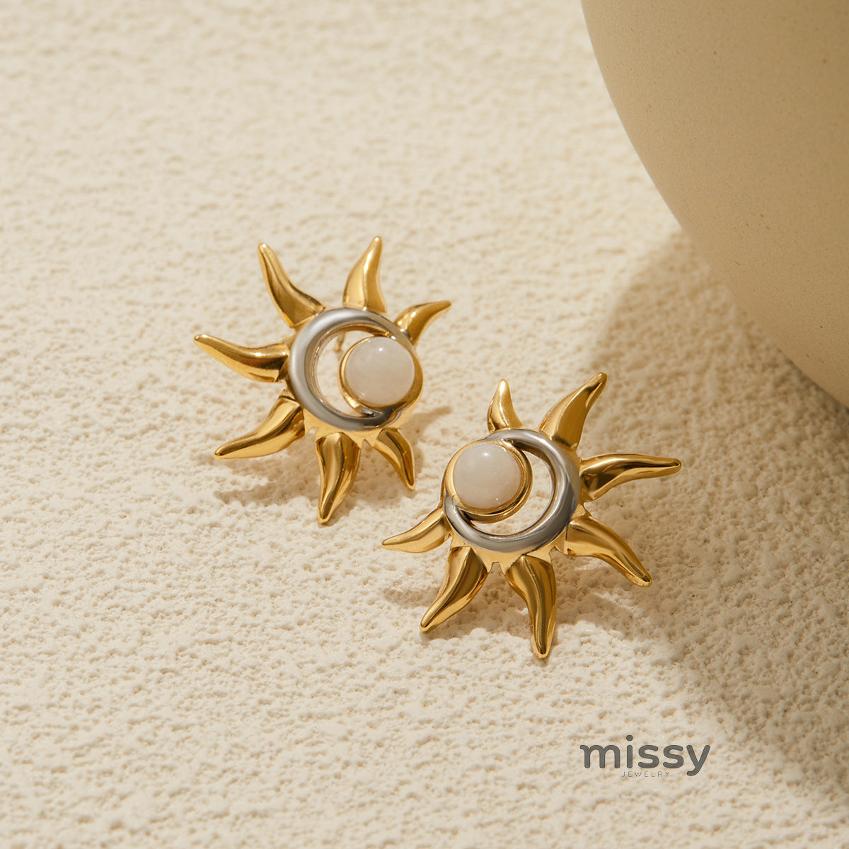 Amanda Sunburst Stud Earrings [CHV8WHVM]
