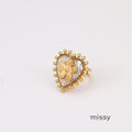 Amani Gold Petal Heart Ring [LJX2FY12]