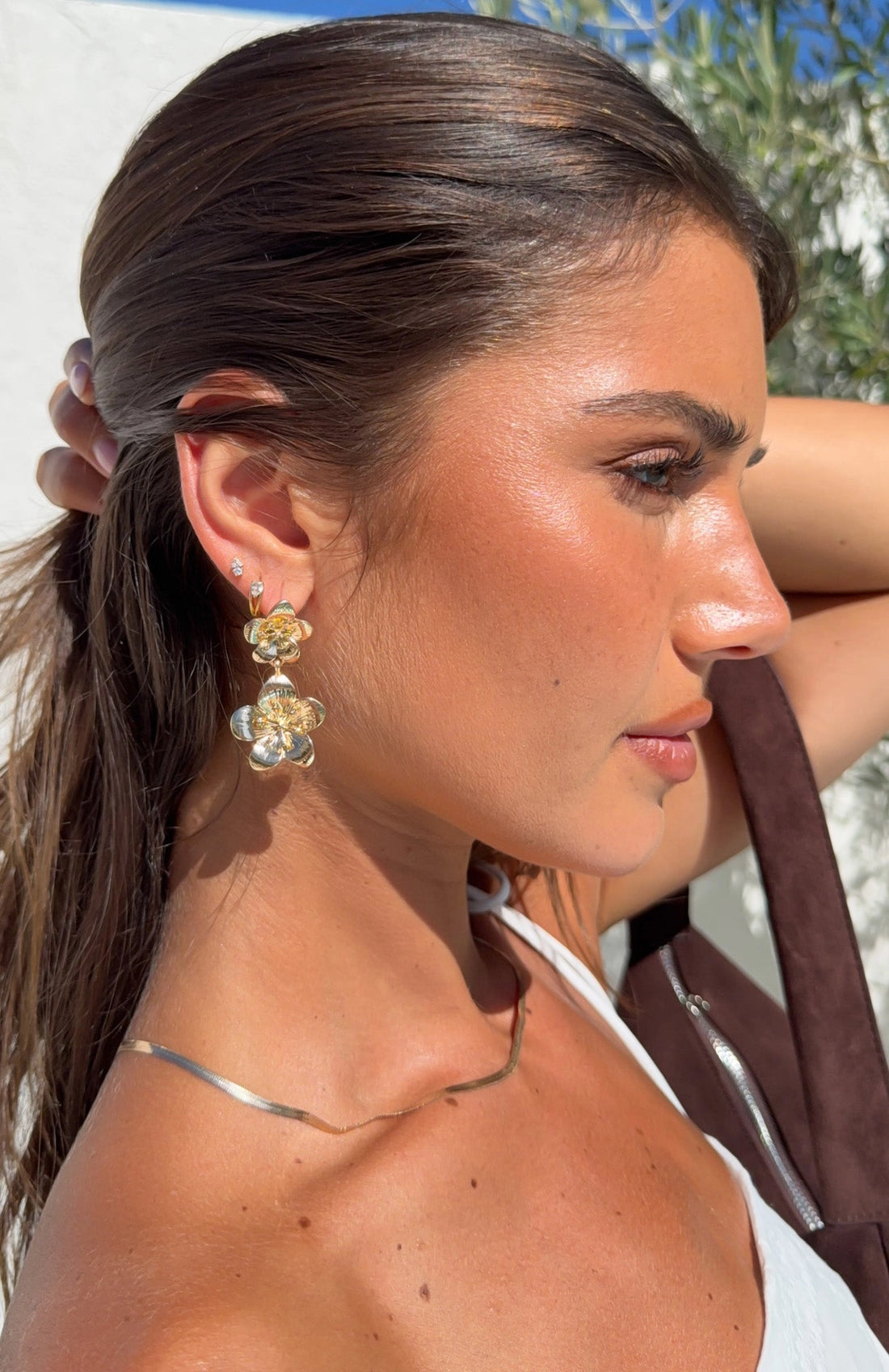 Missy Jewelry Amar Floral Gold Drop Earrings