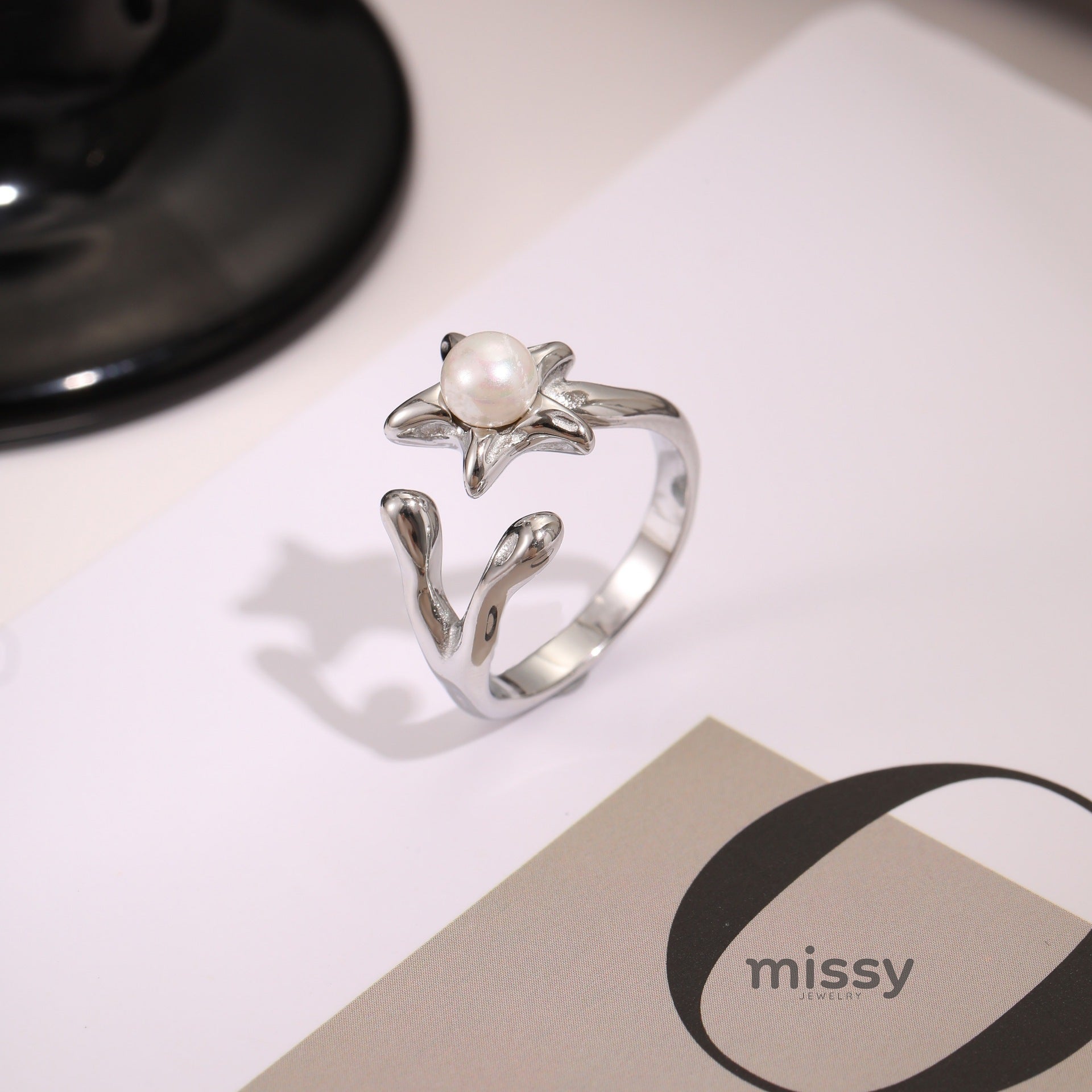 Amayiah Geometric Open Ring [KM5LIPVT]