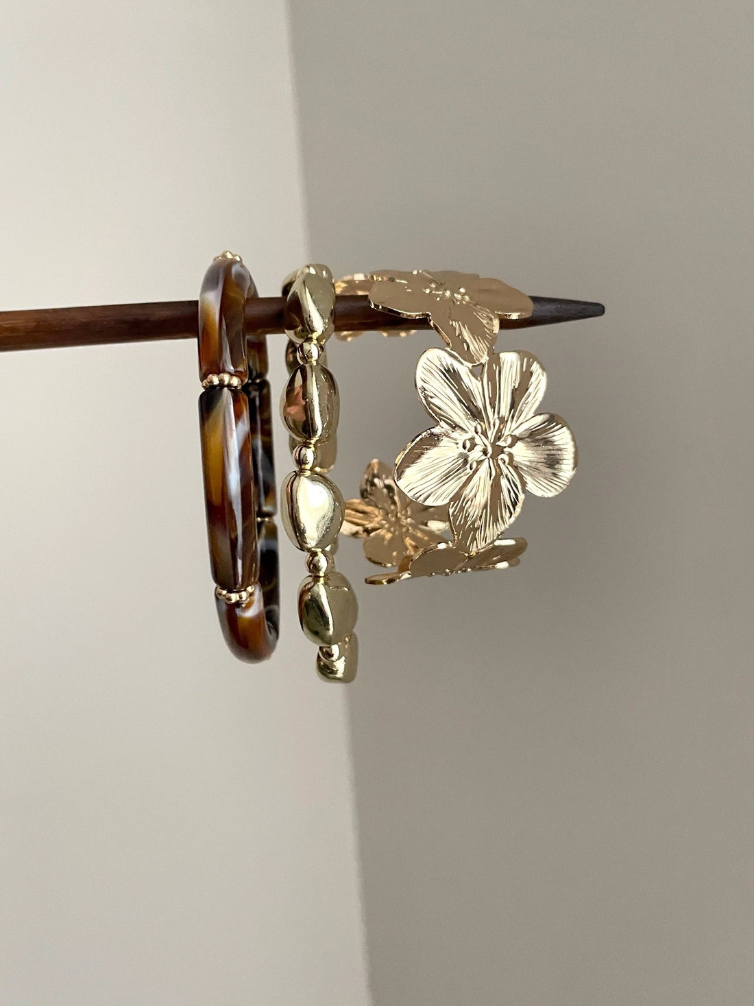 Amber Flower Charm Bracelet [3CRGVH1S]