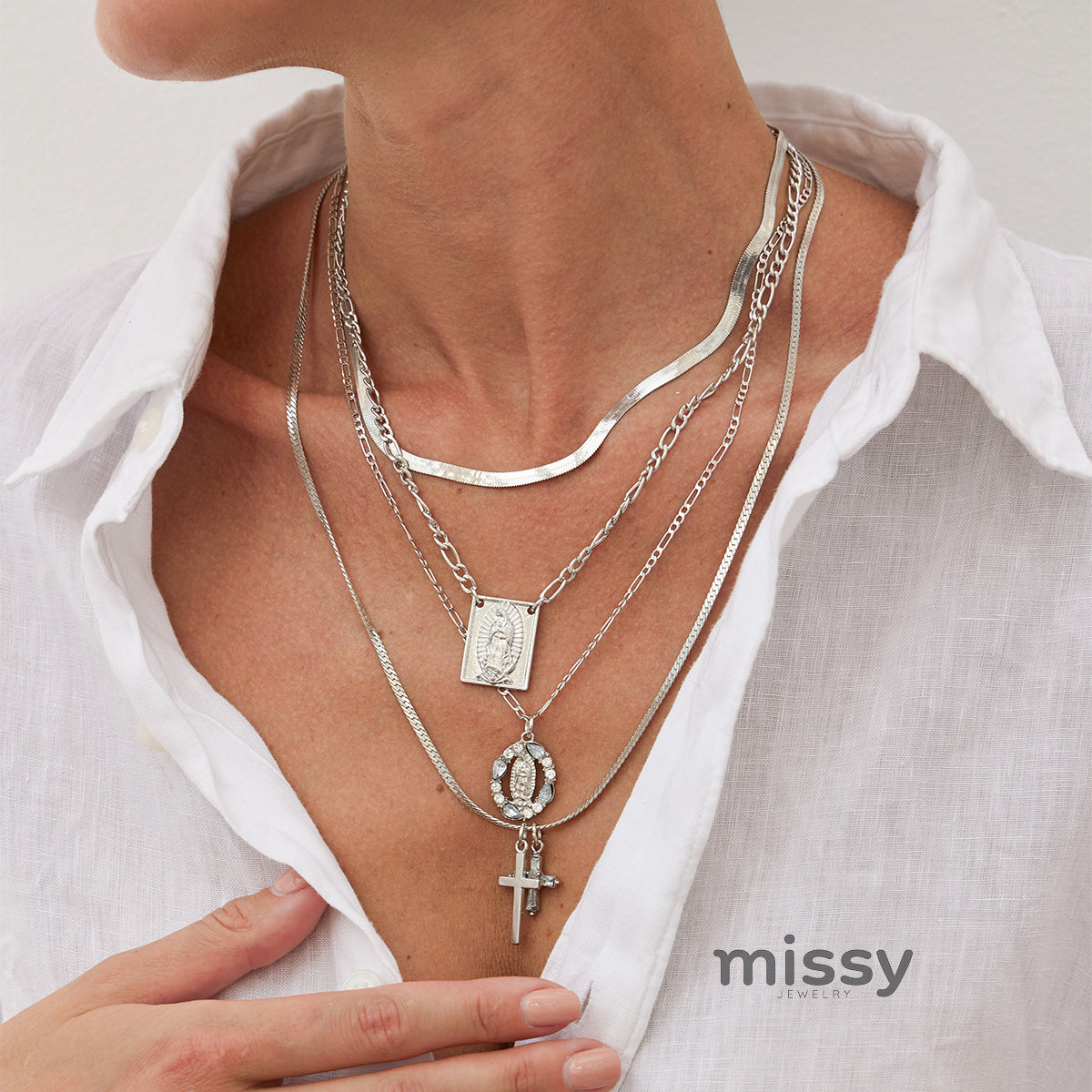 Anara Layered Cross Necklace Set