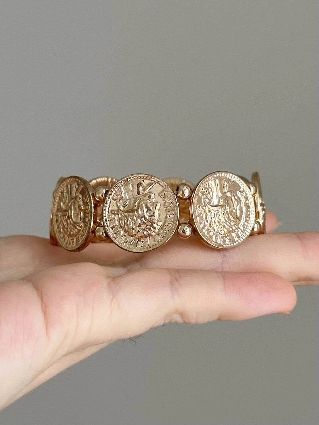 Ancient Coin Charm Bracelet [STTUZDWV]