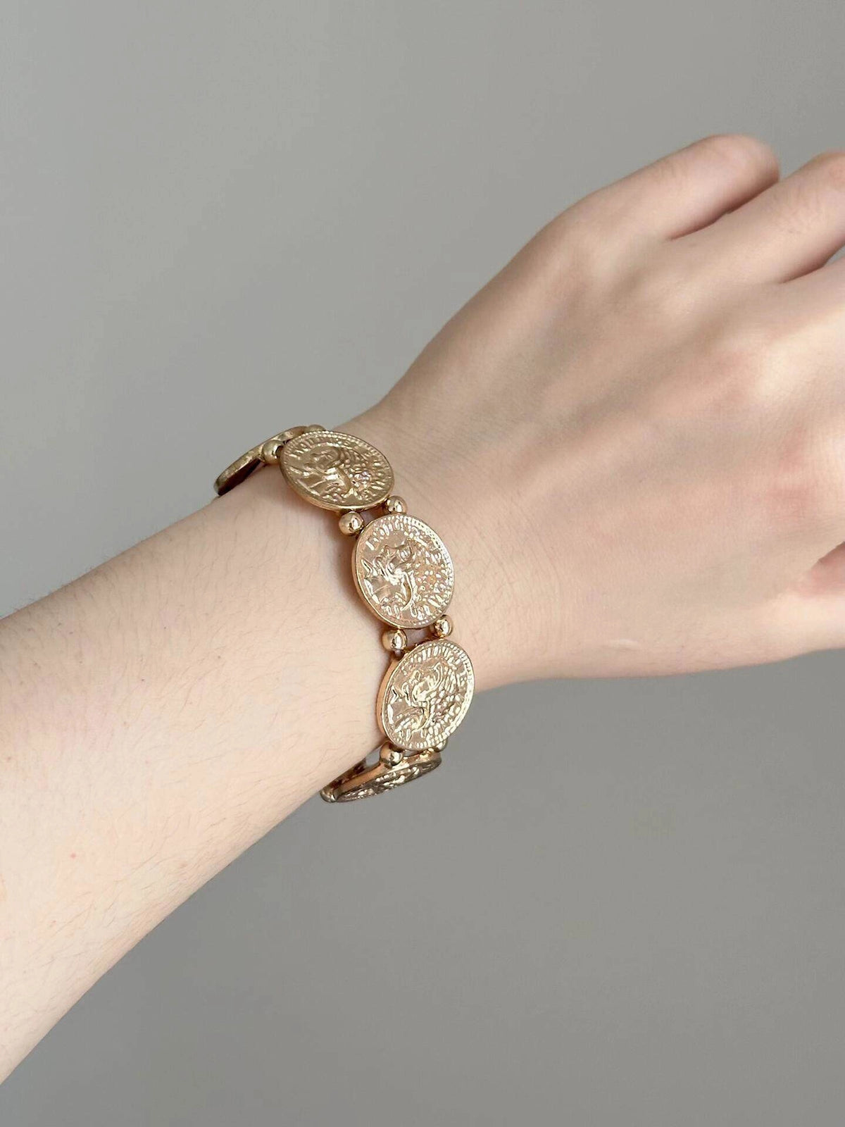 Ancient Coin Charm Bracelet [R3D40O98]