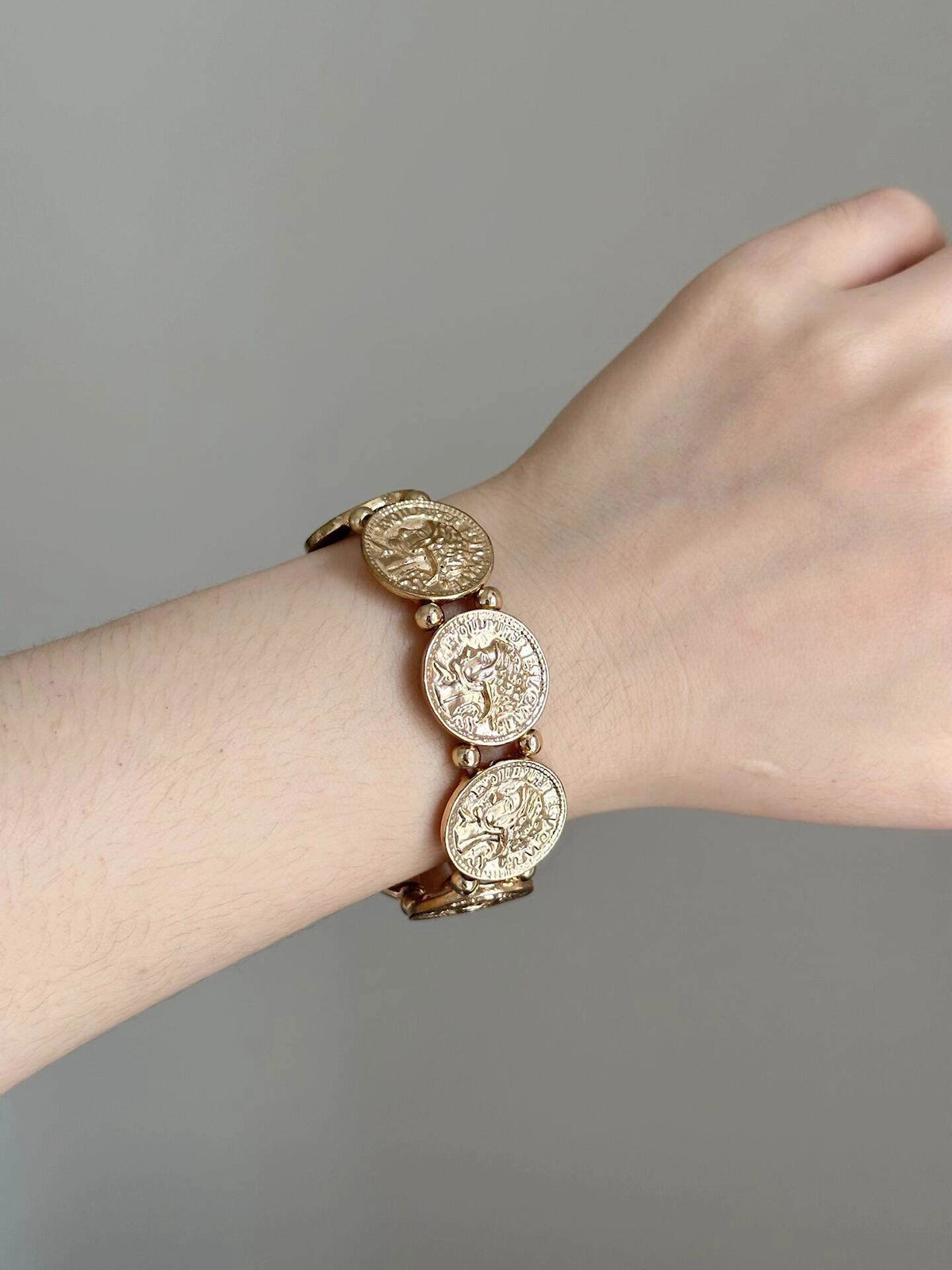 Ancient Coin Charm Bracelet [NOE4QTNZ]