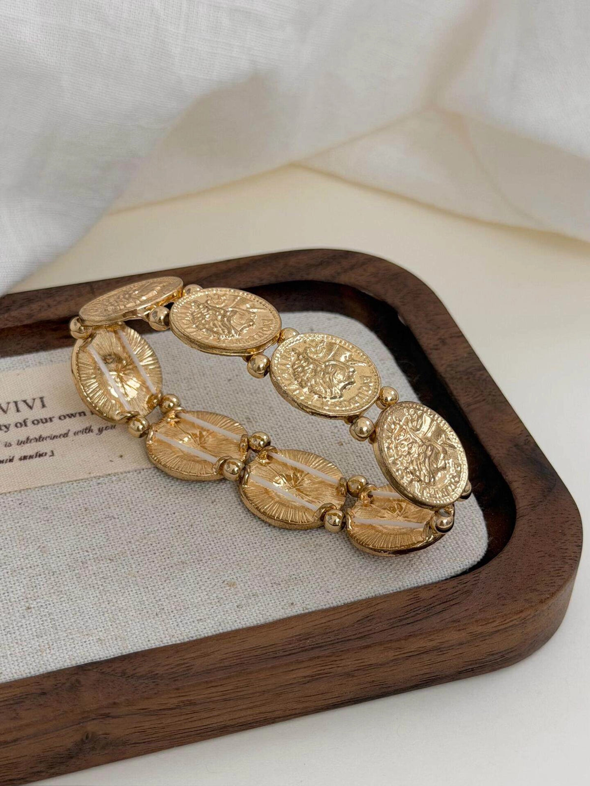 Ancient Coin Charm Bracelet [K5NW97KI]