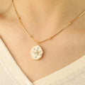 Angel Locket Pendant Necklace [J8M84597]