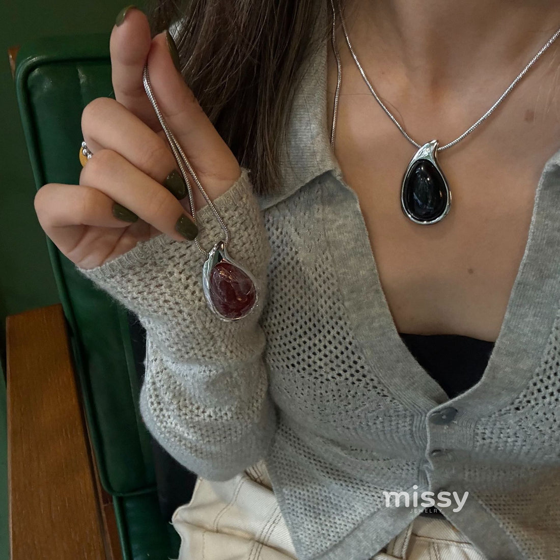Annaly Agate Drop Necklace [UROWL2M2]