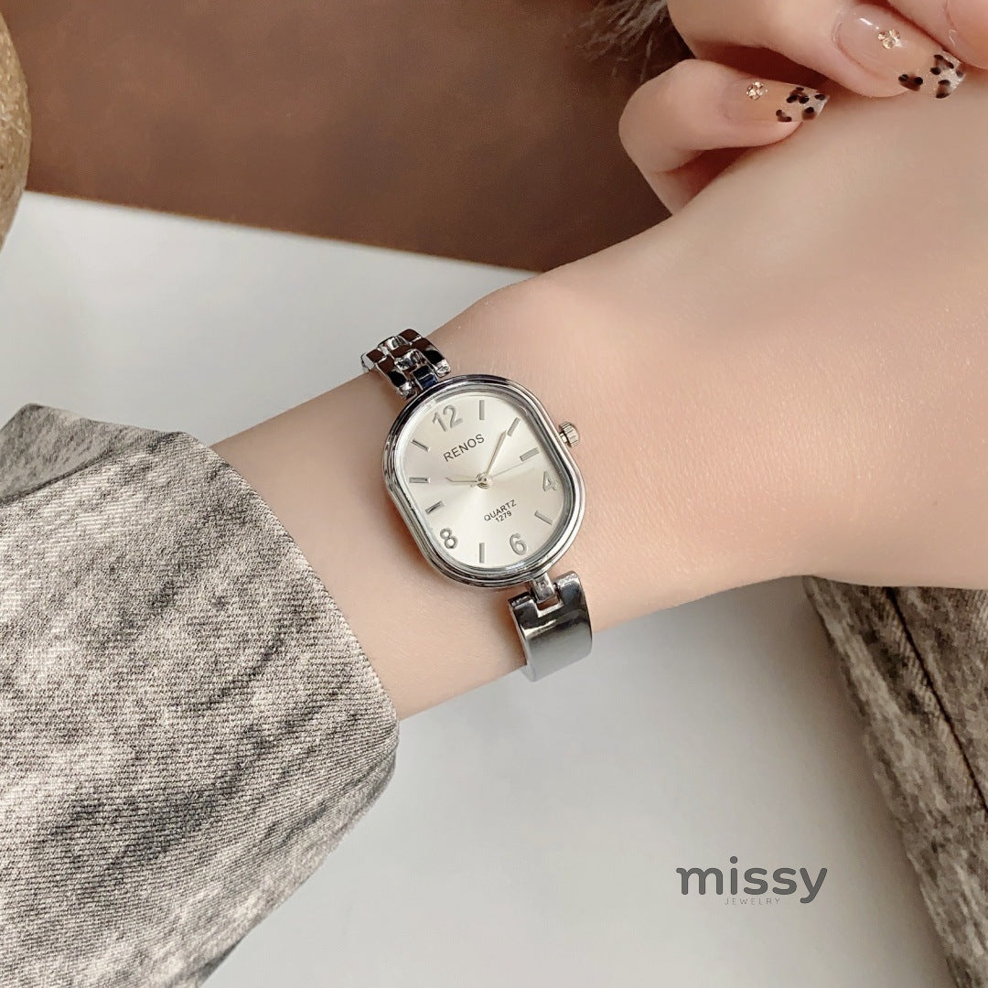 Annelyse Vintage Bracelet Watch [VCE7KPNX]