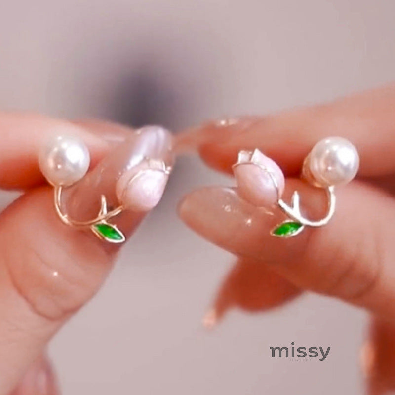 Ara Tulip Pearl Stud Earrings [0KMIKVZH]