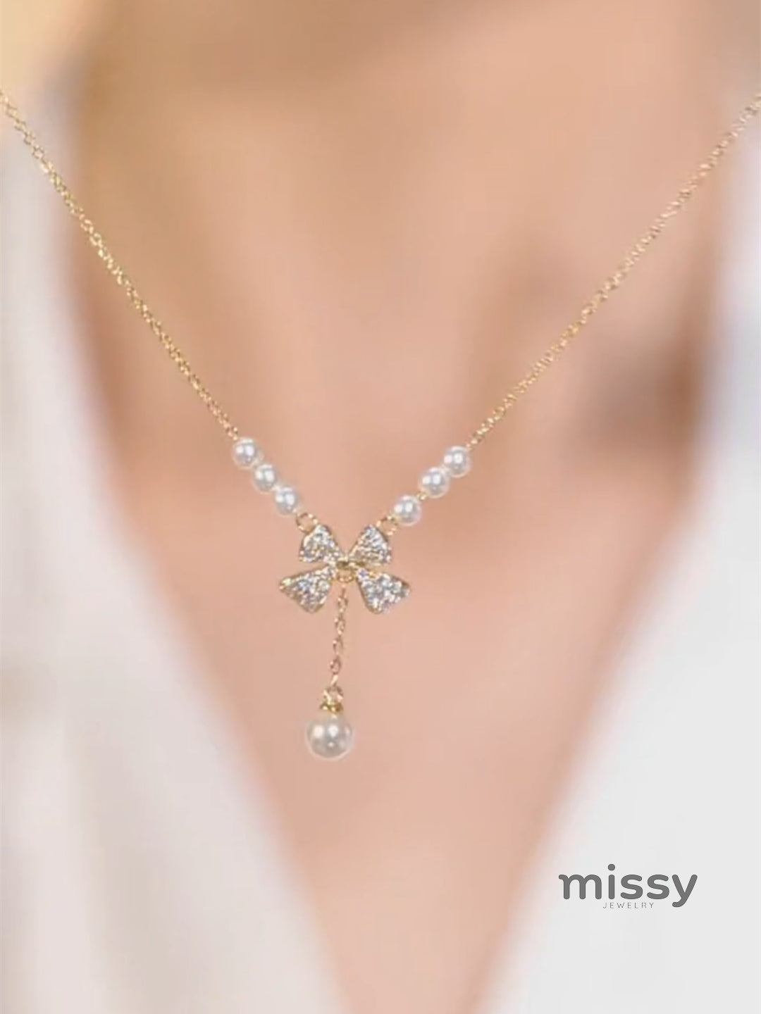 Arantza Pearl Butterfly Tassel Necklace