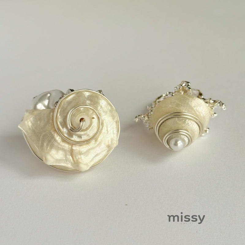 Arlee Bohemian Shell Stacking Ring [D6PDUMIL]