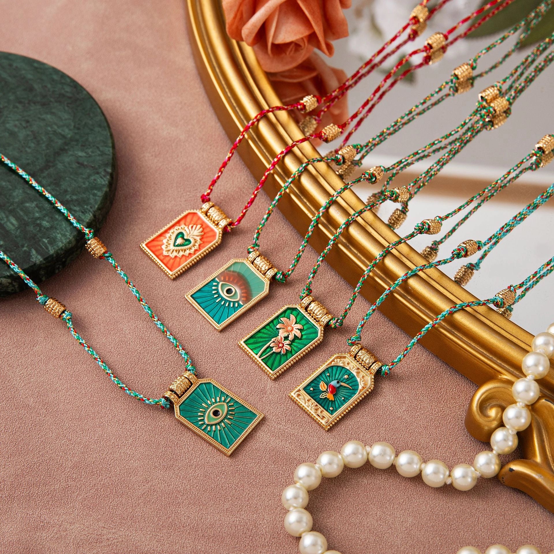 Artistic Tarot Inspired Pendant Necklace [MLP36UTP]