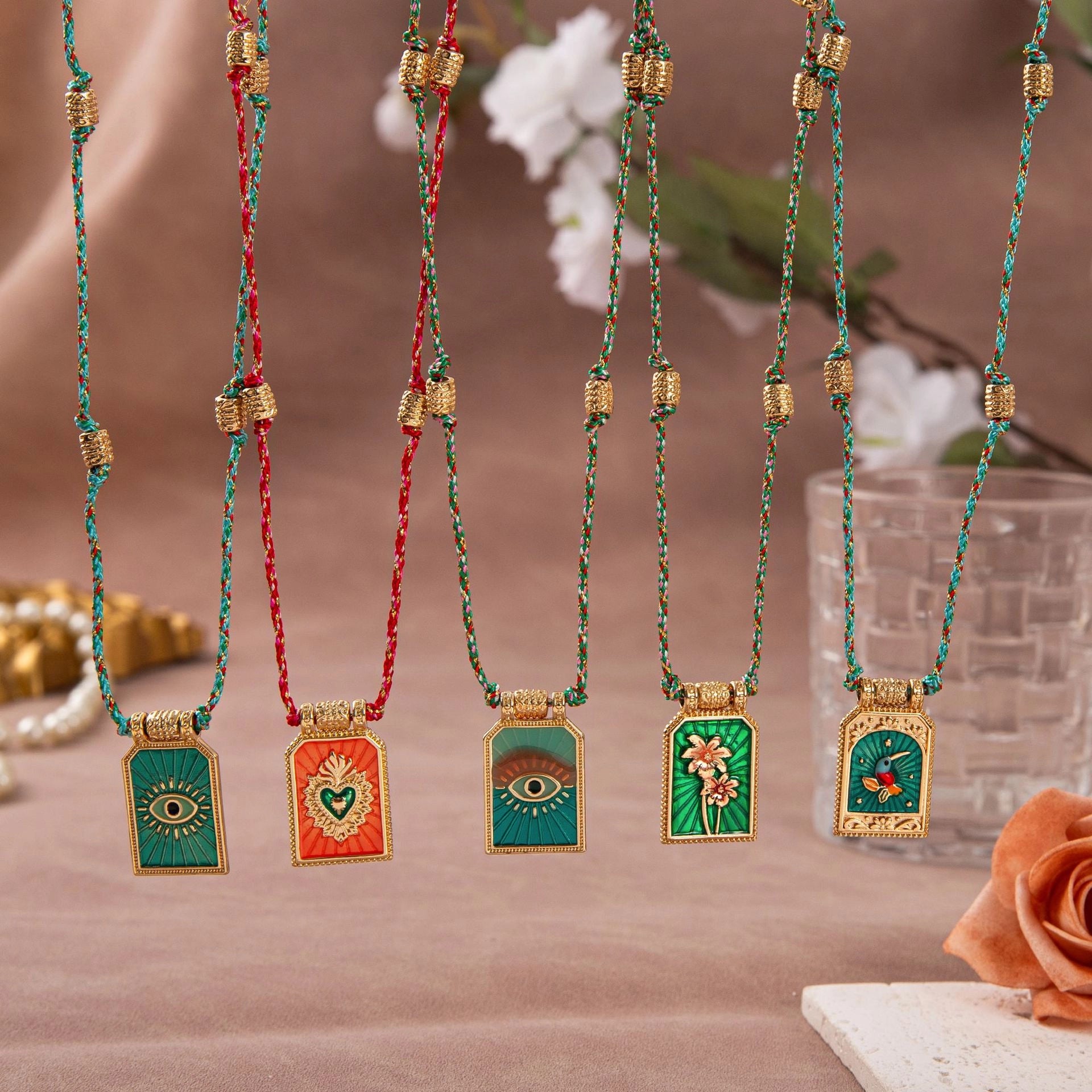 Artistic Tarot Inspired Pendant Necklace [DEPKMMO4]