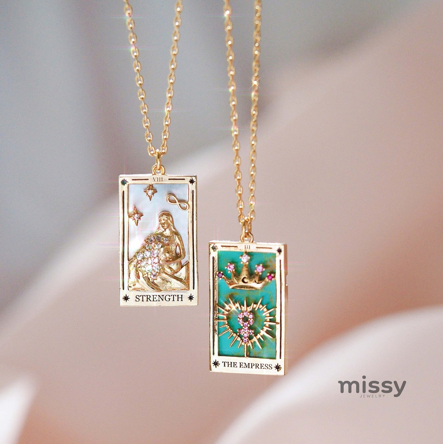 Athena Gilded Tarot Charm Necklace [WIGZ15JY]