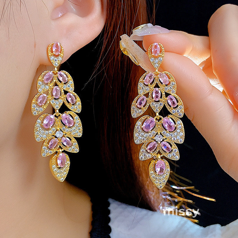 Avangeline Zircon Leaf Earrings [YHZB19TZ]