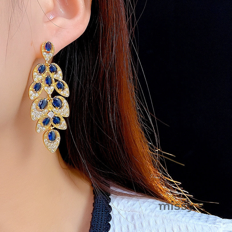 Avangeline Zircon Leaf Earrings [7YDUEF8I]