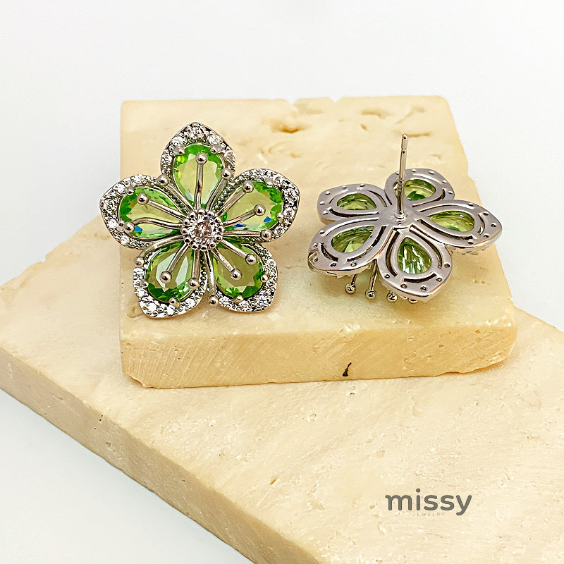 Avni Zircon Flower Earrings [MUUNYIU0]