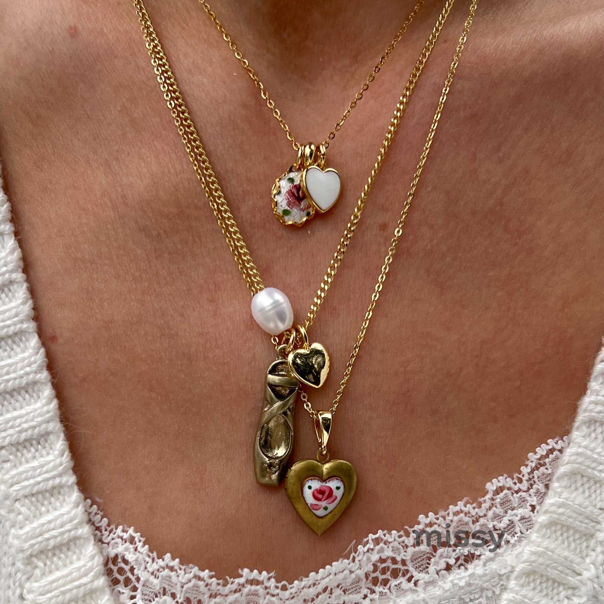 Ayelen Painted Pendant Necklace [6J1T0QGB]
