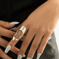 Aylee Sculptural U-Ring