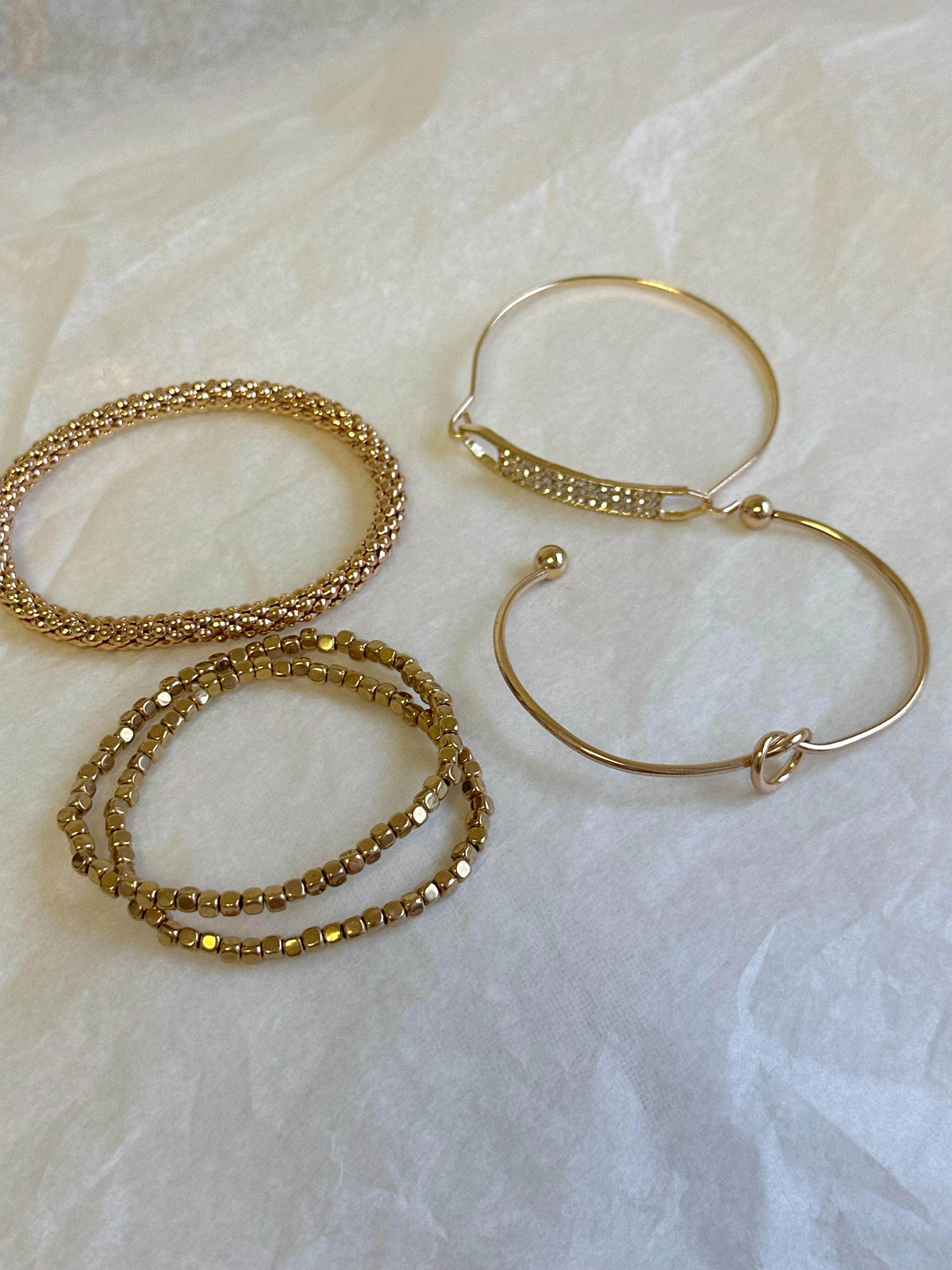 Baroque Pearl and Crystal Bracelet Set [KMEPYEPR]