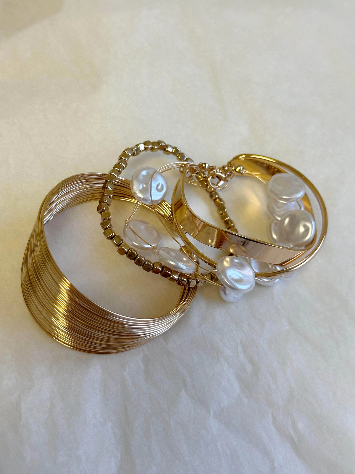 Baroque Pearl and Crystal Bracelet Set [CBFI3TST]