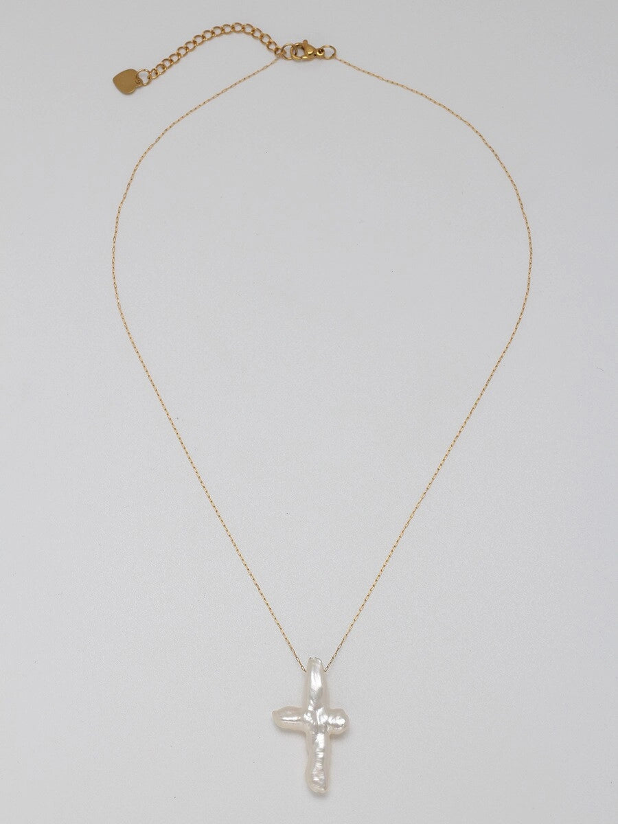 Baroque Pearl Cross Pendant Necklace [3V9DKG5L]
