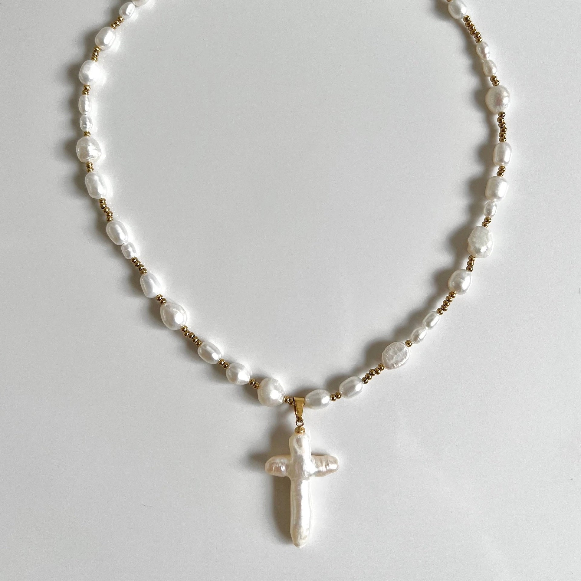 Baroque Pearl Cross Pendant Necklace [I3JQJDPT]