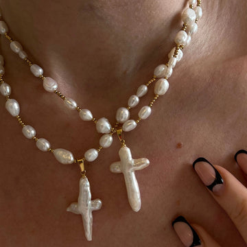 Baroque Pearl Cross Pendant Necklace [E43Q23W4]