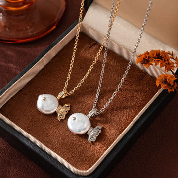 Baroque Pearl Fish Pendant Necklace [DHKCVTWH]