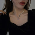 Baroque Pearl Heart Pendant Necklace [RI6ISC3Q]