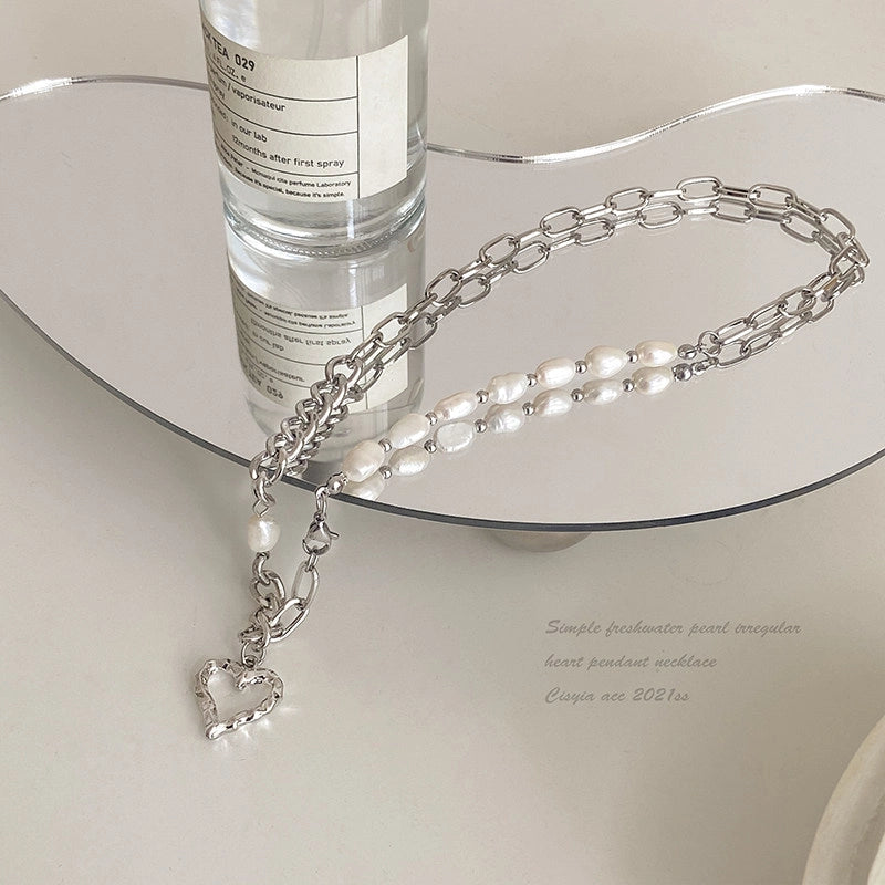 Baroque Pearl Heart Pendant Necklace [R0D00UN9]