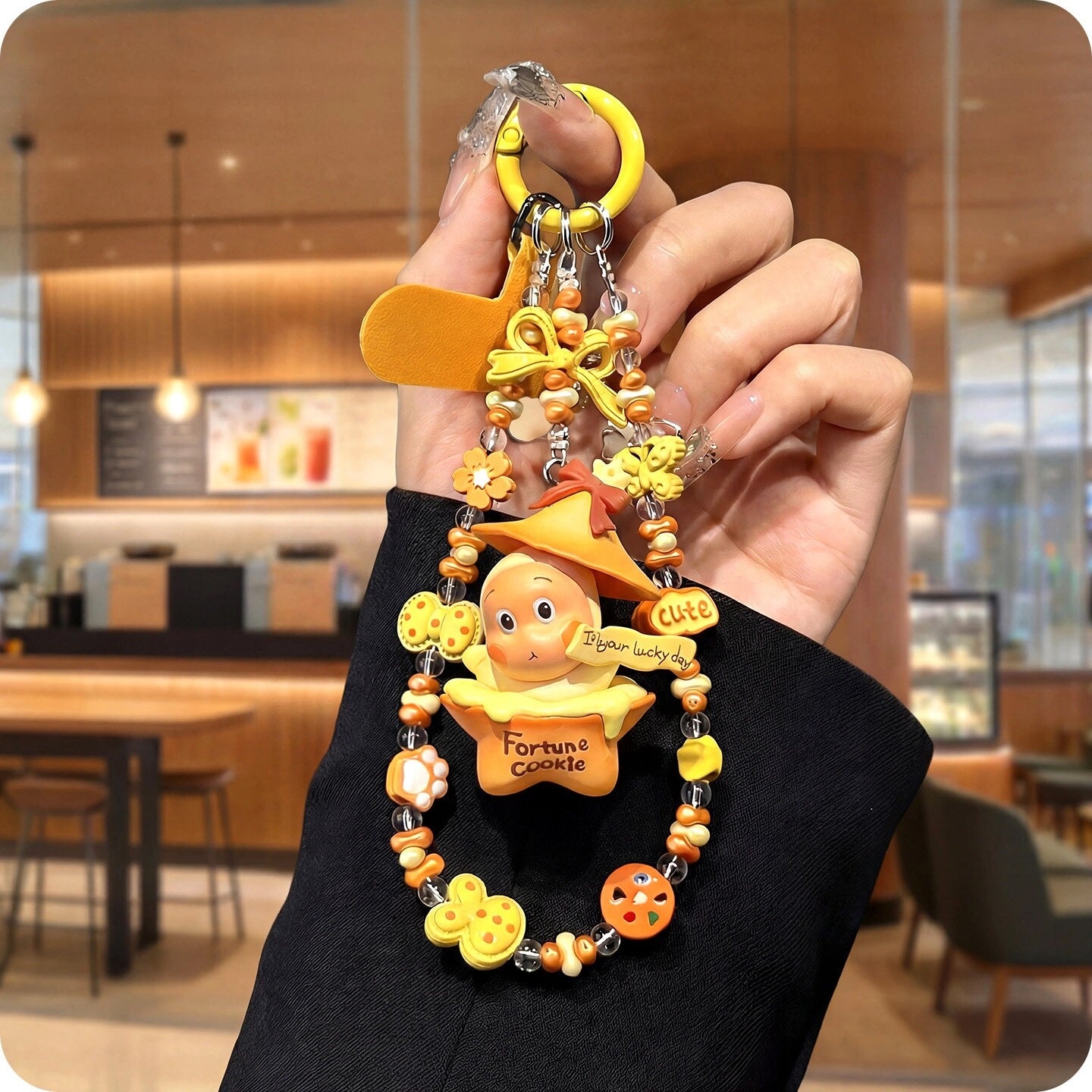 Beaded Phone Charm Wrist Strap [POWPV756]