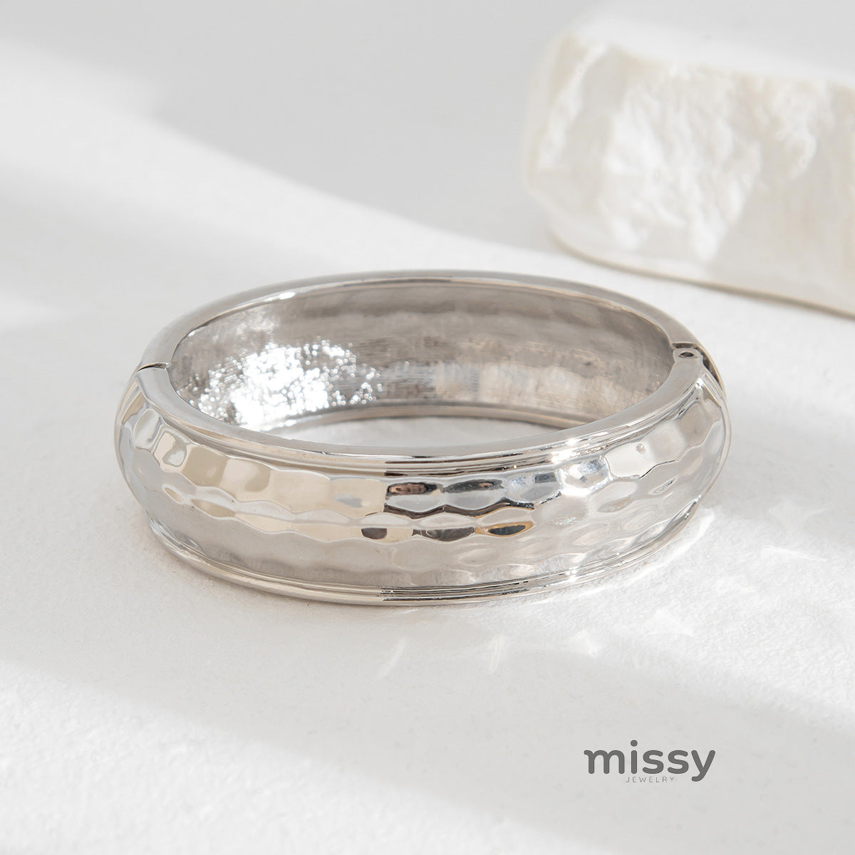Beverly Spring Cuff Bracelet [PDEEZU4H]