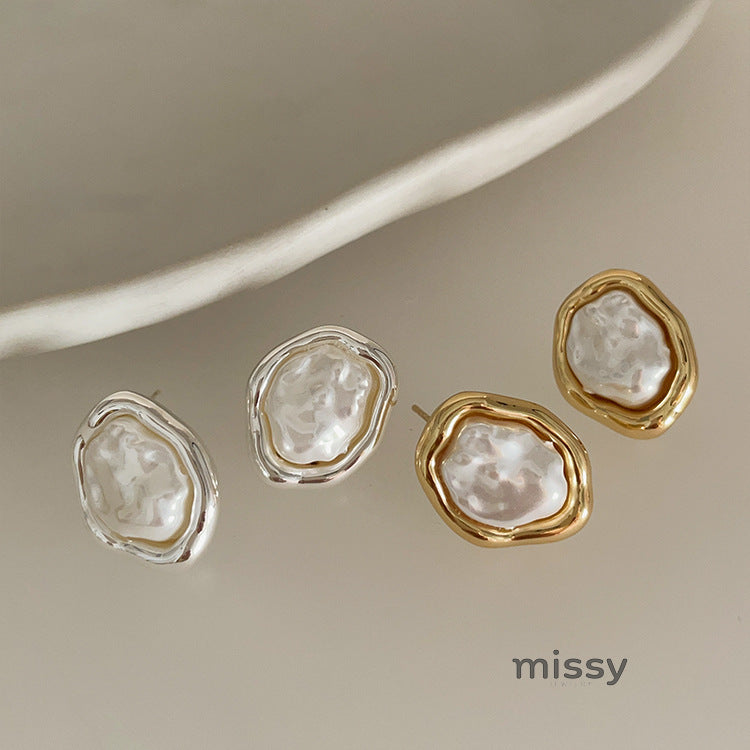 Blima Irregular Metal Pearl Earrings [QDUGS0F5]