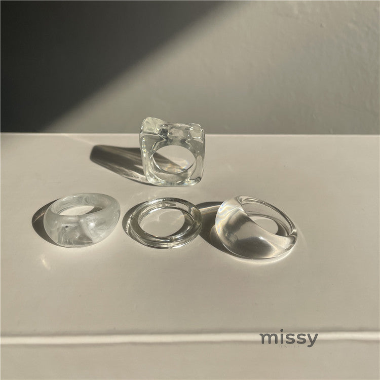 Breana Translucent Ring Set [AH9E3B11]