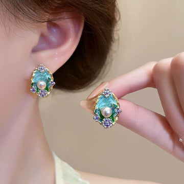 Brecklyn Monet Floral Pearl Earrings [ZPLEMP7Y]