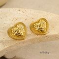 Bria Hammered Heart Stud Earrings [TCNONBQL]
