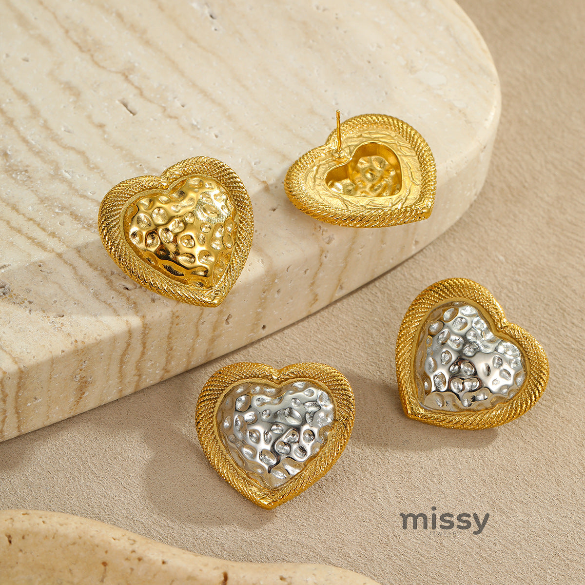 Bria Hammered Heart Stud Earrings [UCRHNHYG]