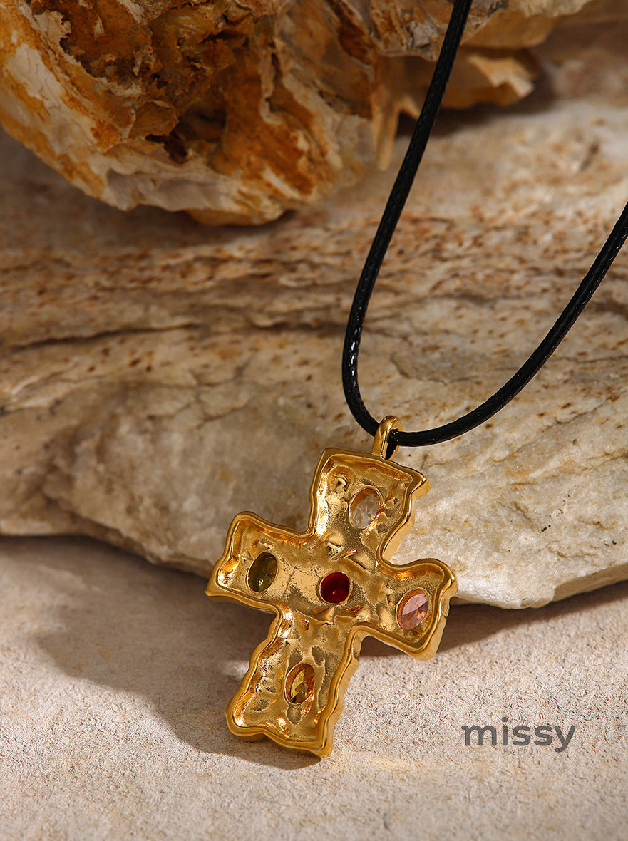 Bryce Crystal Pendant Necklace