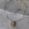 Butterfly Shell Locket Necklace [MKM0HRTE]
