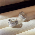 C-Shaped Gold Hoop Earrings [SQT4YJPH]