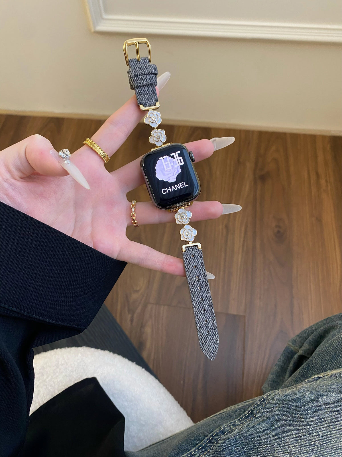 Camellia Denim Apple Watch Strap [NZF63315]