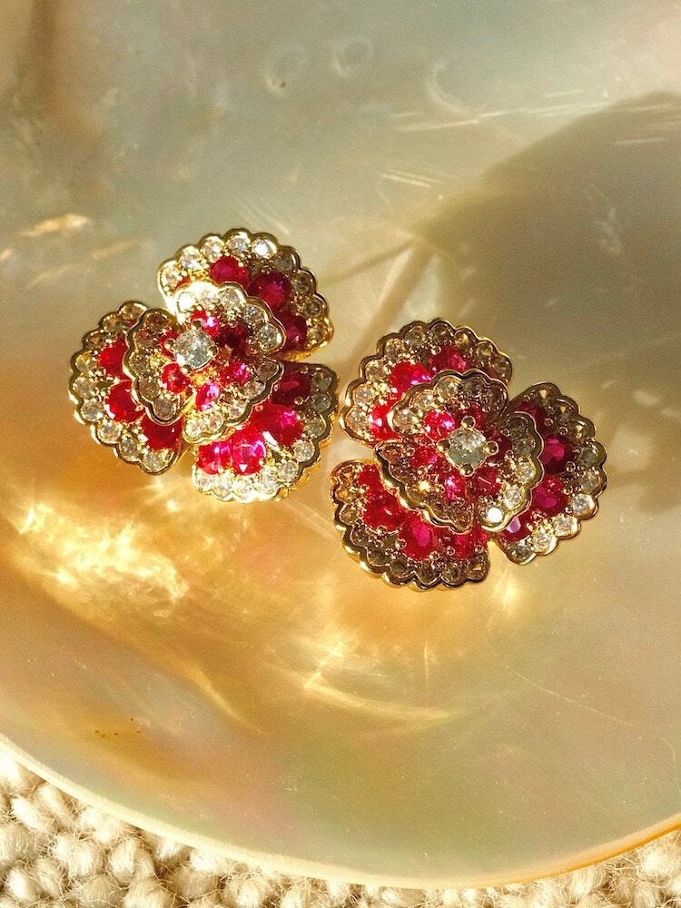 Camellia Flower Earrings [S3NSCI8F]
