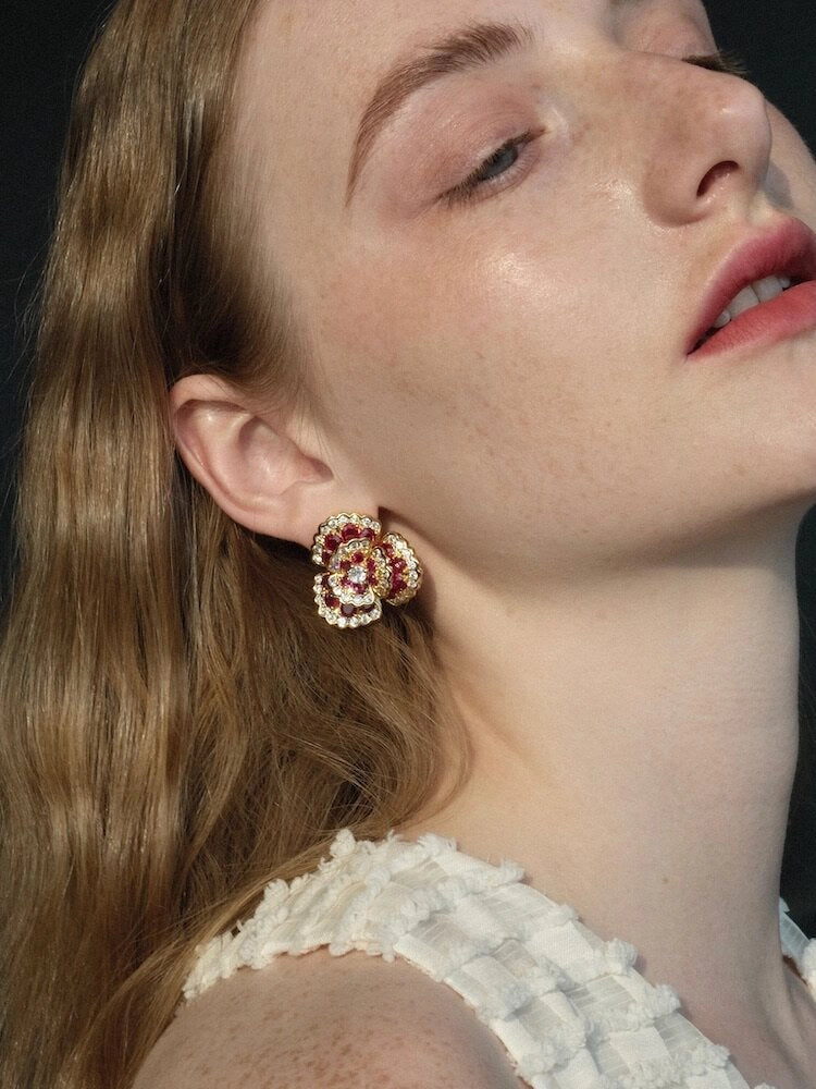 Camellia Flower Earrings [ZLP5MTKS]