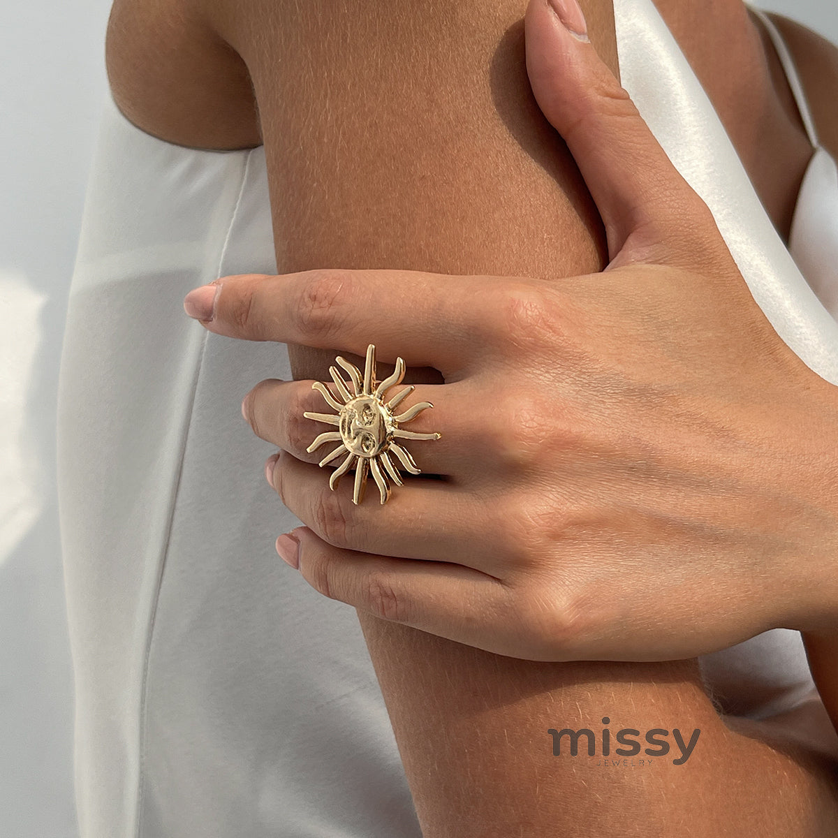 Carlyn Sun Face Open Ring