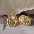 Carsyn Bloom Pearl Earrings [WF7Y1EON]
