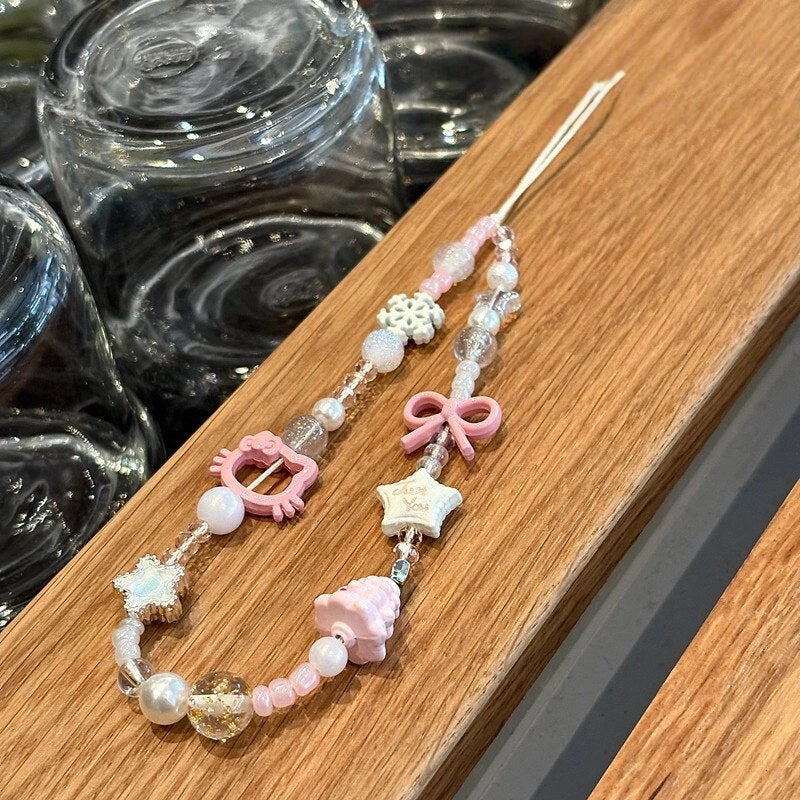 Cat Bowknot Beaded Phone Charm [88X0GJ07]